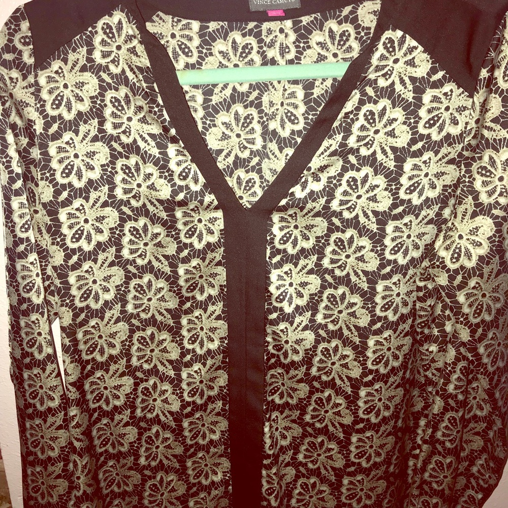 Vince camuto blouse